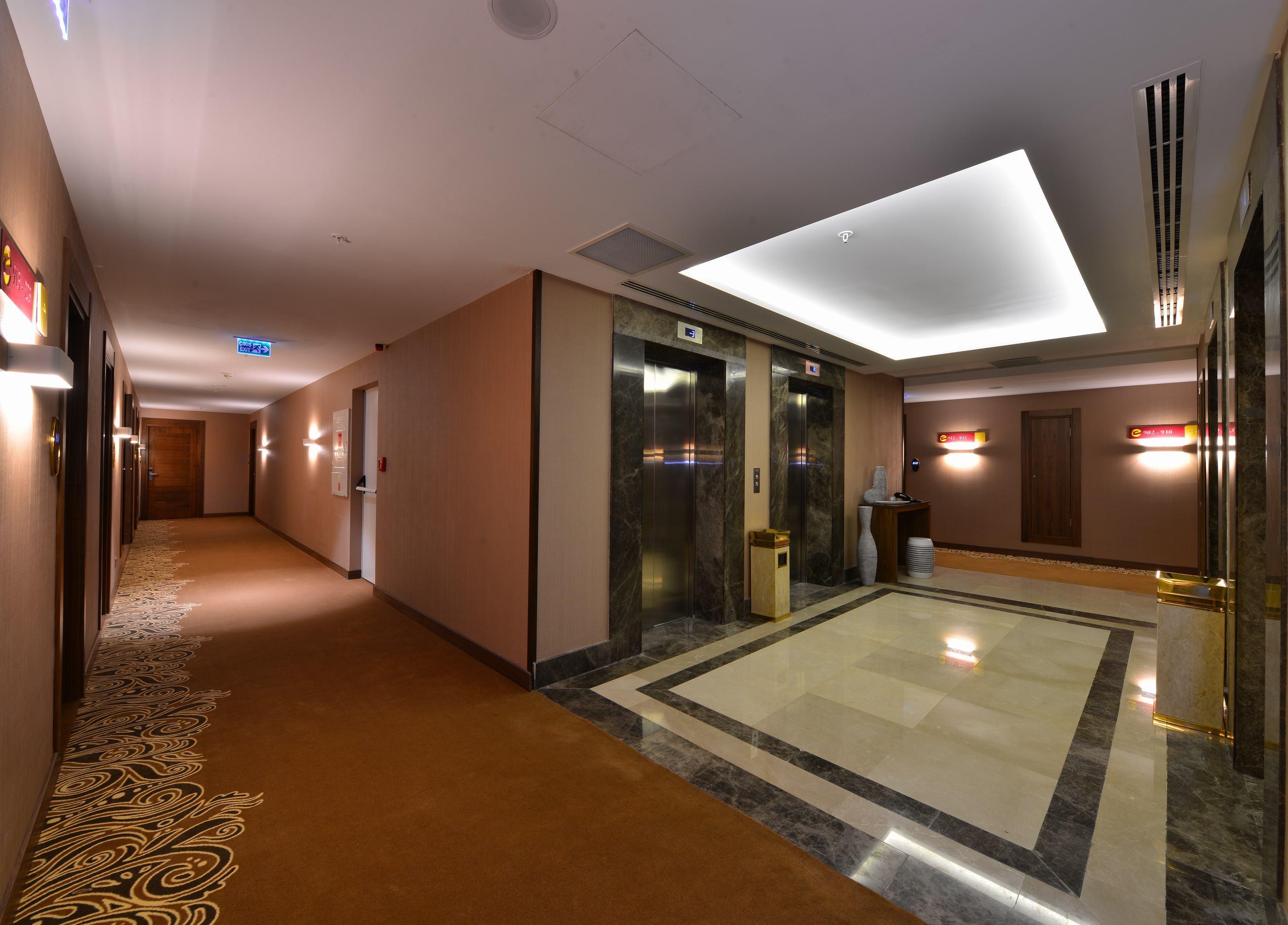 Clarion Mahmutbey Отель 5*
